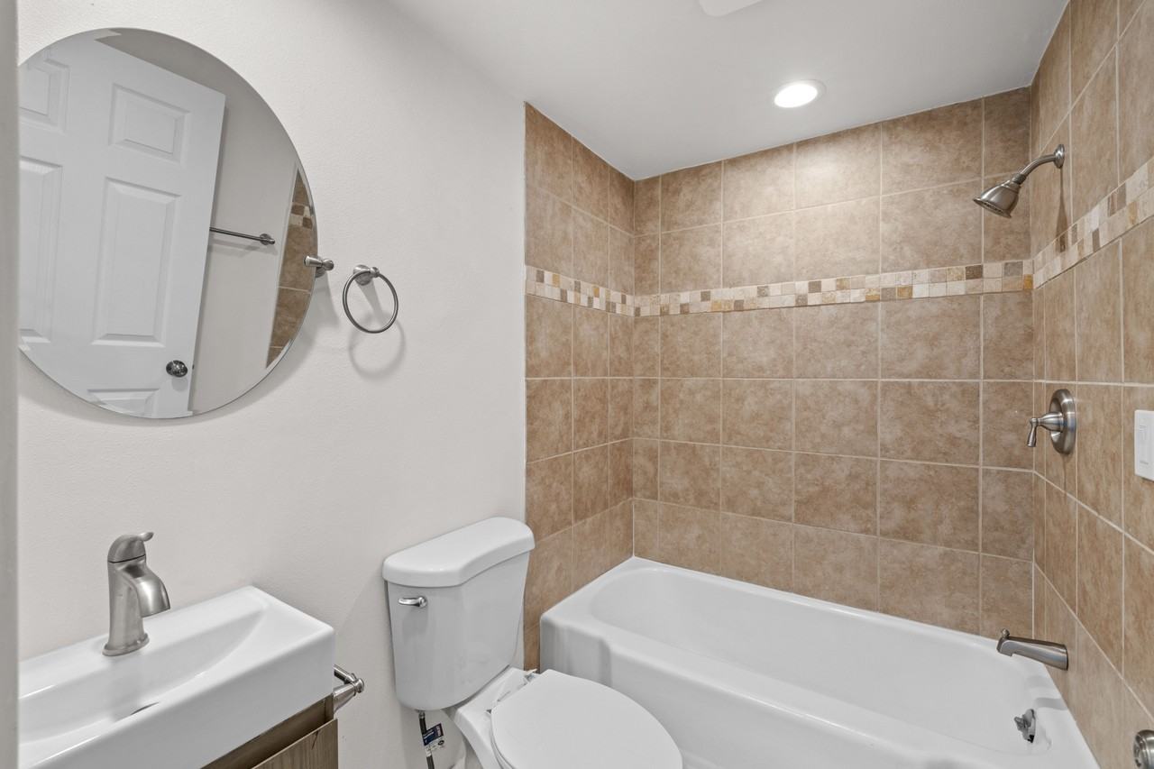 5527 Dorothy Dr #1 - Photo 7 of 19