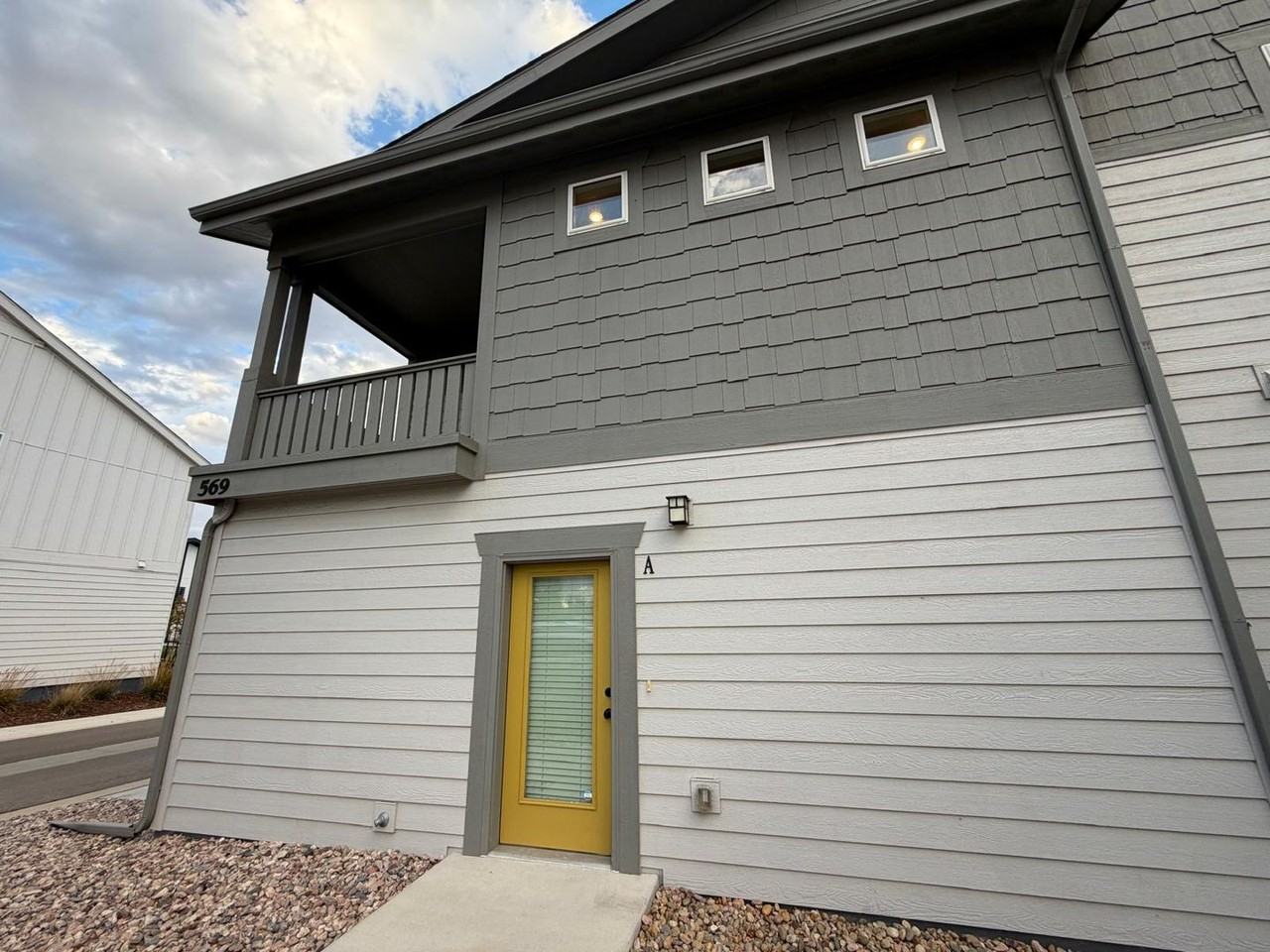 569 Vicot Way #A - Photo 2 of 19
