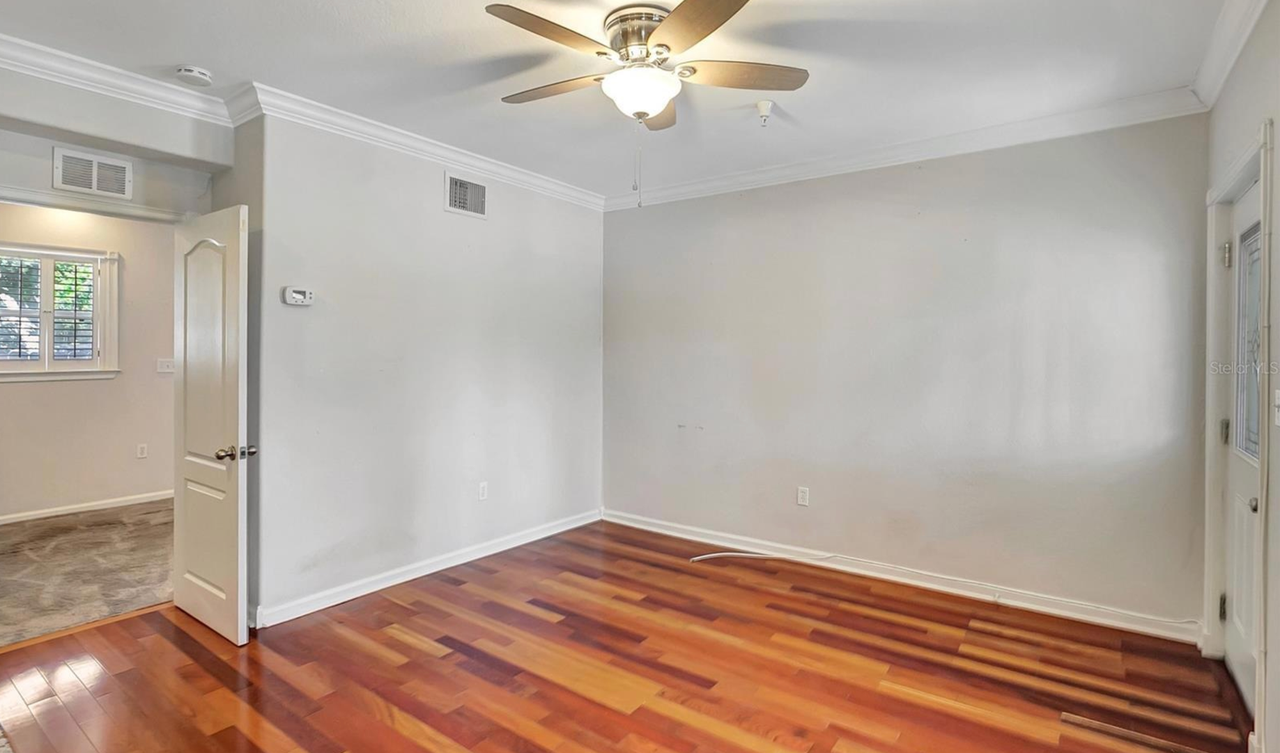 201 6th St S - Photo 3 of 20