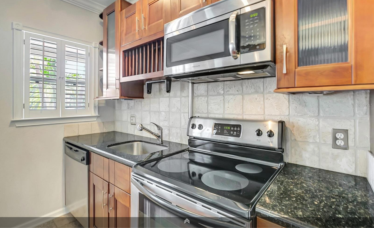 201 6th St S - Photo 7 of 20