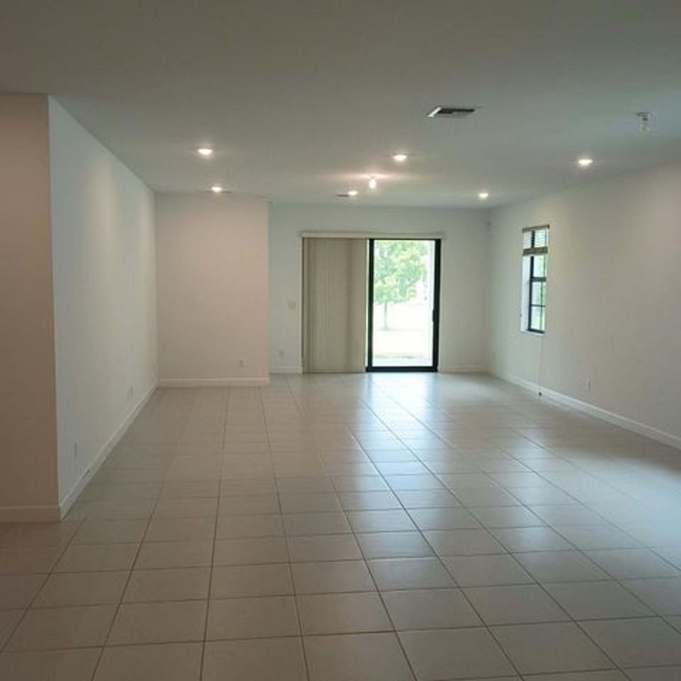 1235 Tangled Orchard Trce - Photo 3 of 12