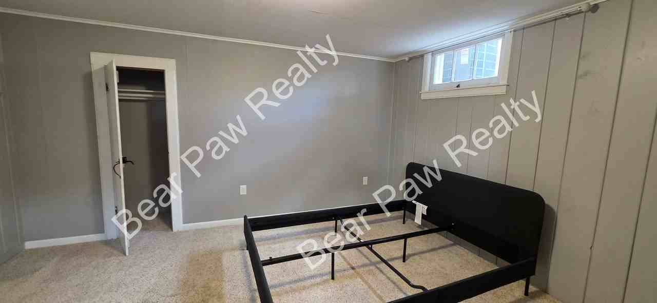 3512 Moore Ave Bsmt #Bsmt - Photo 7 of 14