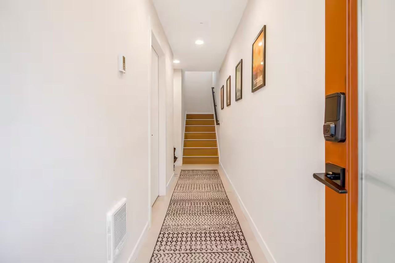 1131 Nw 57th St #B - Photo 2 of 22