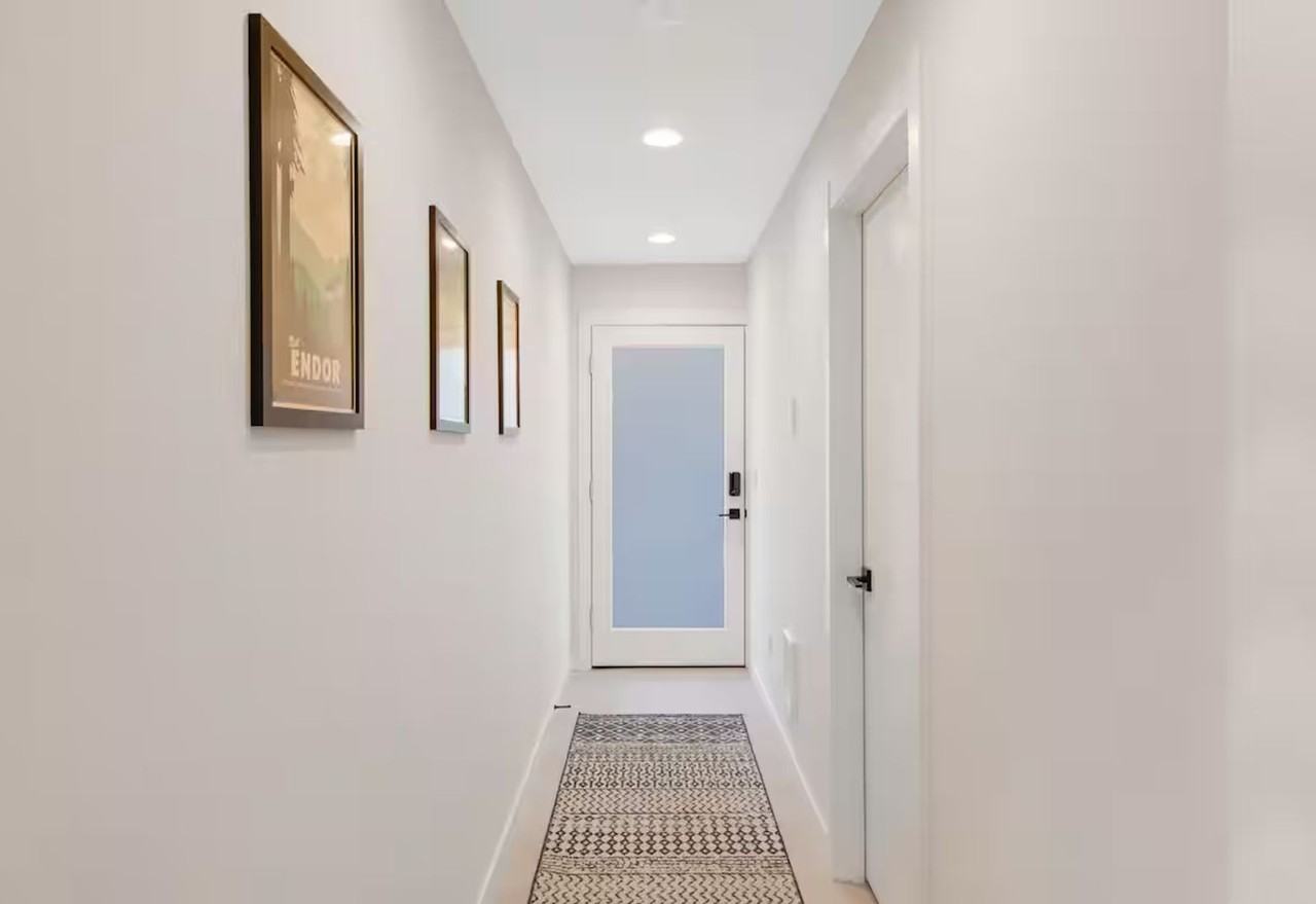 1131 Nw 57th St #B - Photo 6 of 22