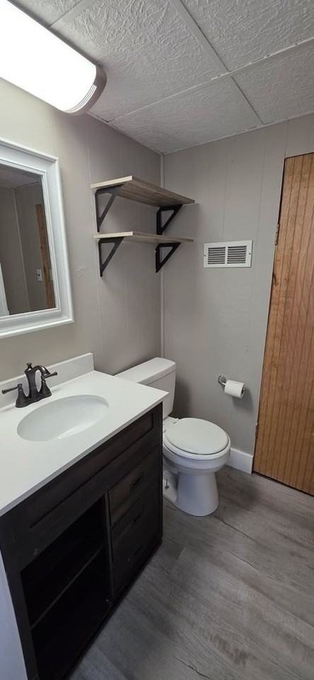 72 E Schuyler St - Photo 2 of 16
