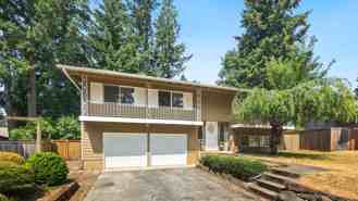 11806 Ne 142nd Pl - Photo 1 of 1