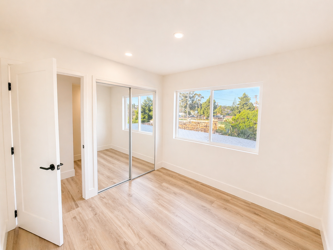 2153 Balboa Ave - Photo 6 of 22