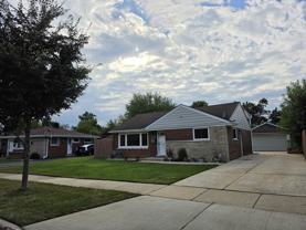 9104 Oleander Ave - Photo 1 of 1