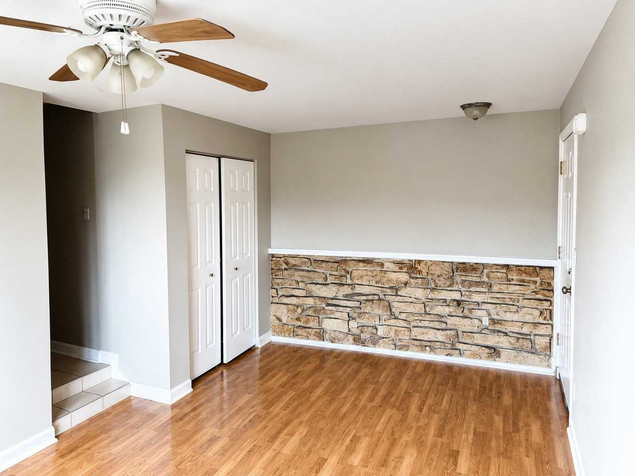 9307 Irving Park Rd #20 - Photo 3 of 10
