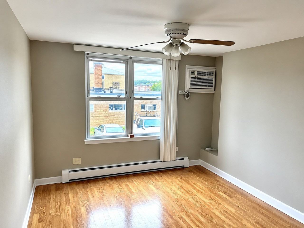 9307 Irving Park Rd #20 - Photo 4 of 10