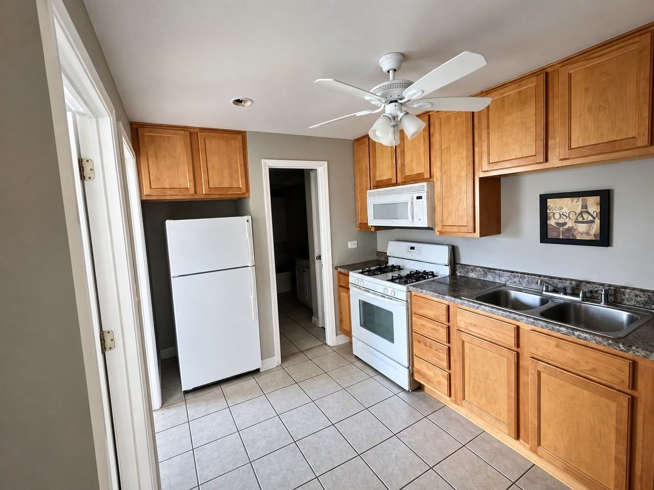 9307 Irving Park Rd #20 - Photo 5 of 10