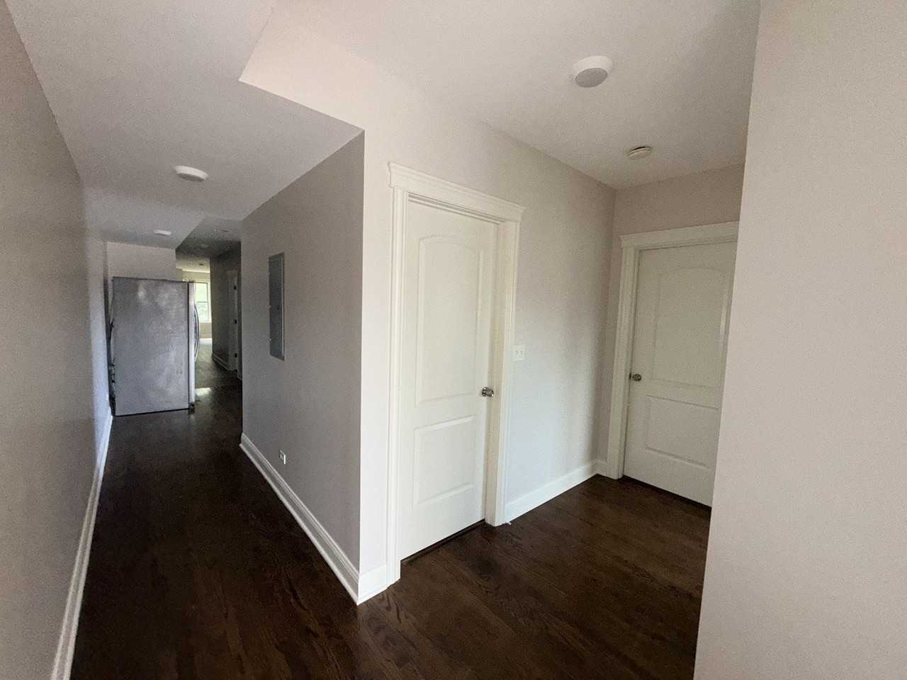 1025 S Austin Blvd #2N - Photo 5 of 14