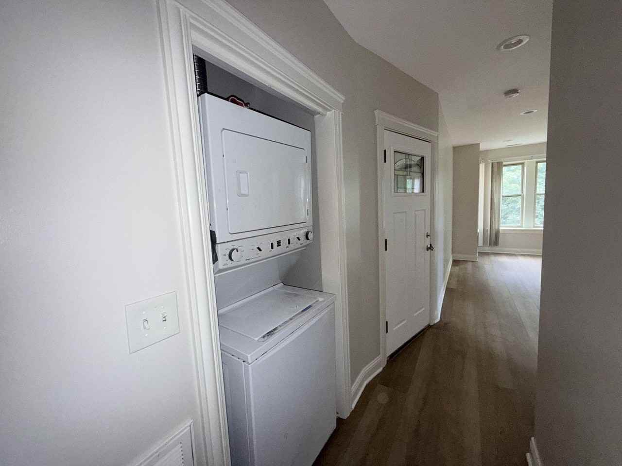 1025 S Austin Blvd #2N - Photo 6 of 14