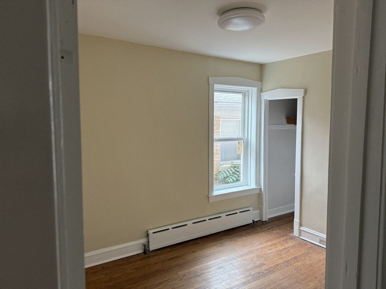 4253 N Austin Ave #1 - Photo 3 of 10