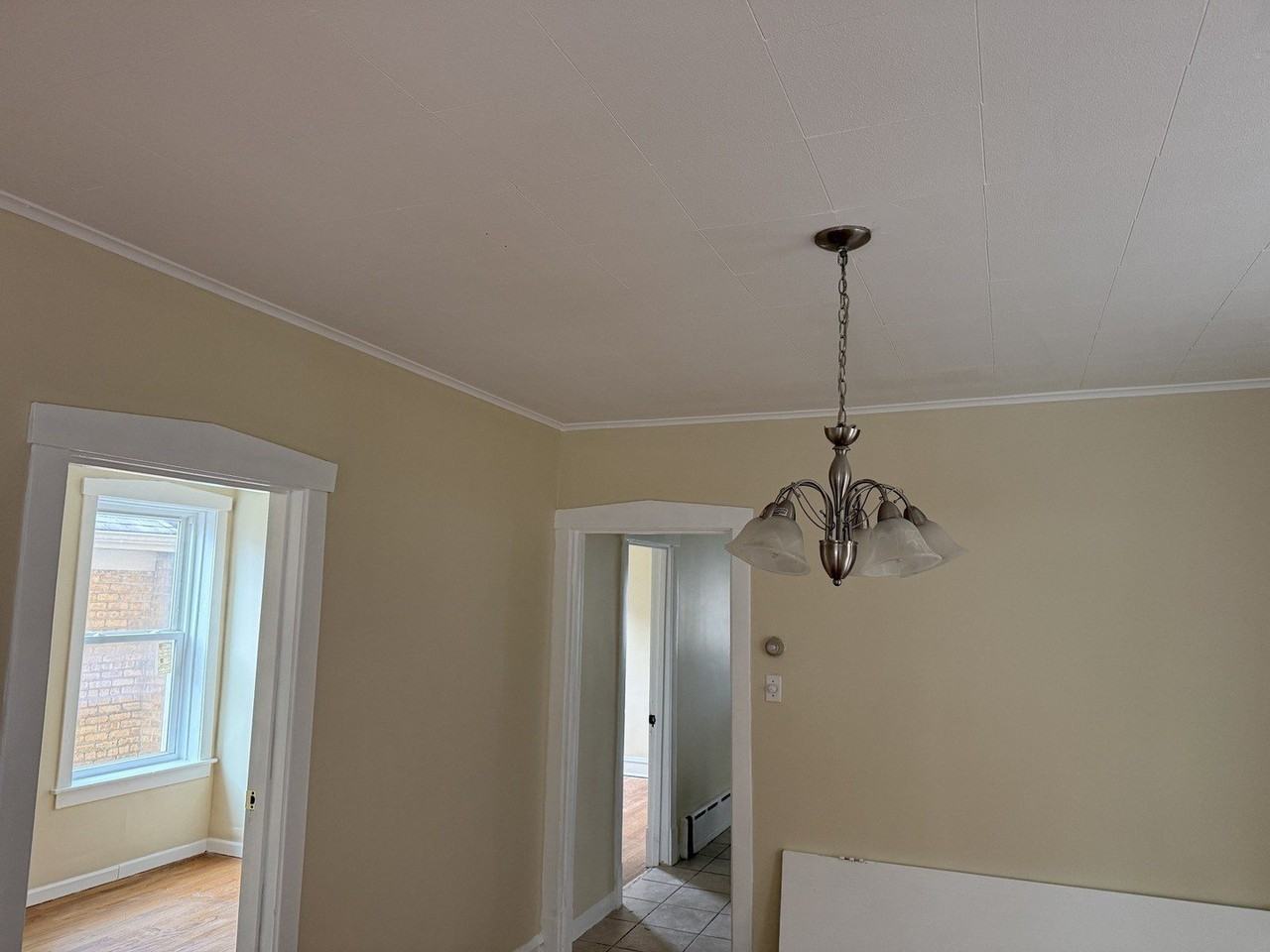 4253 N Austin Ave #1 - Photo 7 of 10