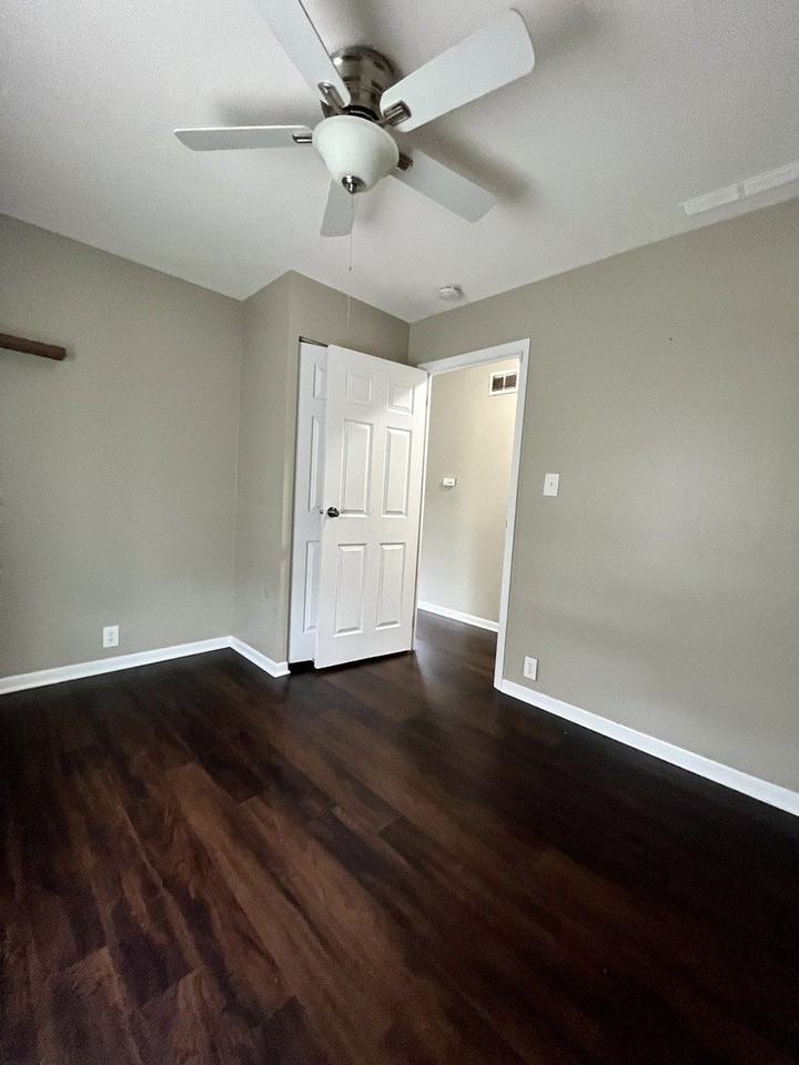 40 Arlington Dr - Photo 5 of 22
