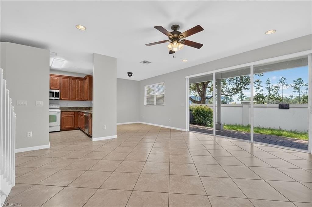 7032 Ambrosia Ln #703 - Photo 7 of 35