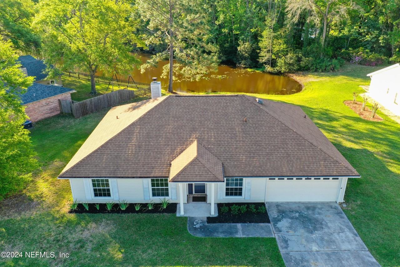 5509 Bloomwood Ct - Photo 2 of 44