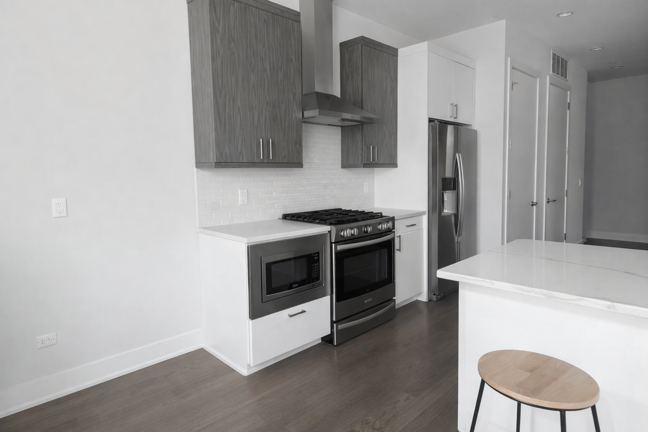 2217 W Madison St #314 - Photo 4 of 20