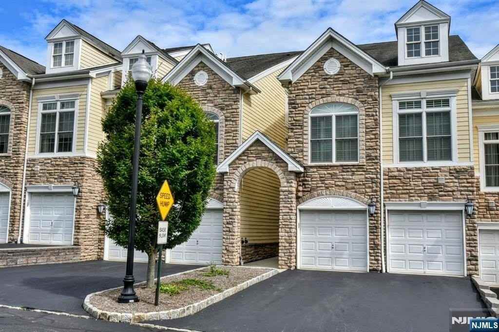 3A Forshee Cir #3A - Photo 3 of 33