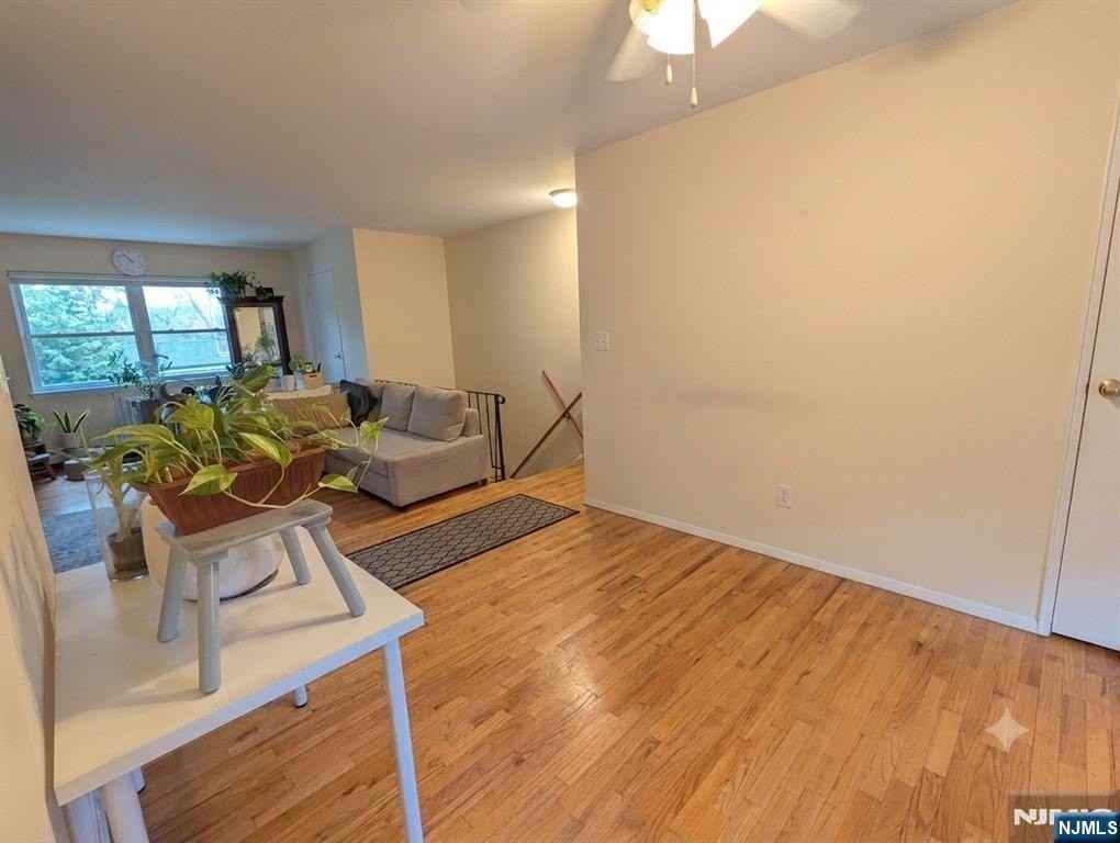 18B Lakeview Ave - Photo 4 of 14