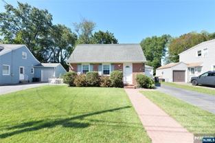 17-16 Well Dr - Photo 1 of 1