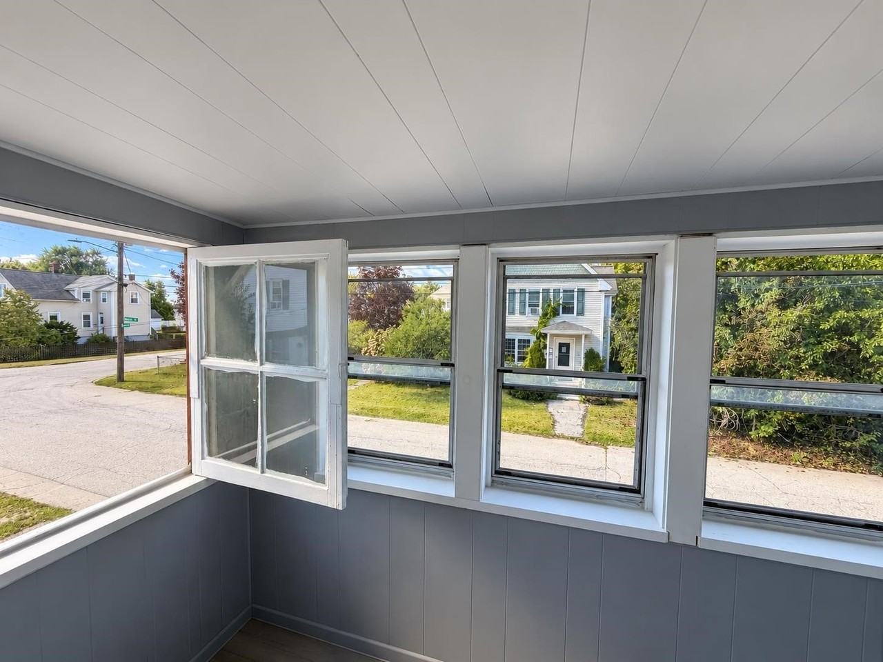 84 Essex St #2 - Photo 6 of 28