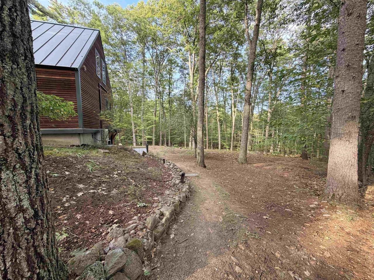 40 Colby Rd #2 - Photo 3 of 21