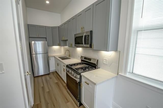1802 7th St - Photo 4 of 10