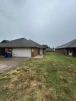 featured image of 717 Pecan Hill St #2