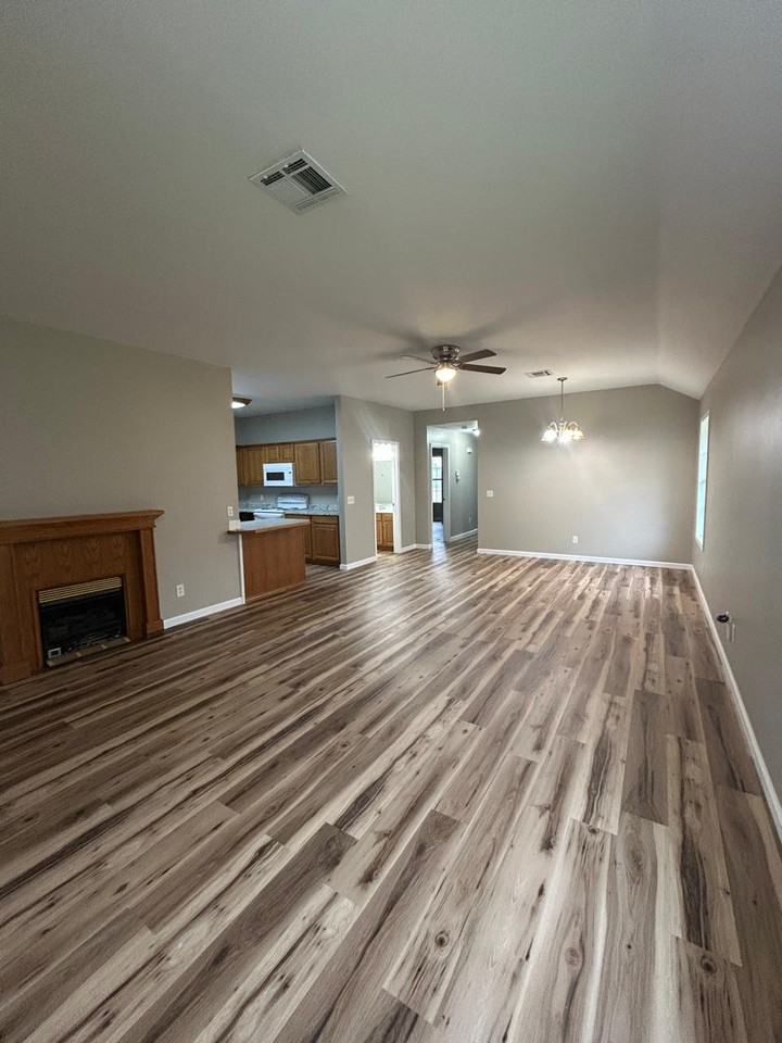 717 Pecan Hill St #2 - Photo 2 of 13