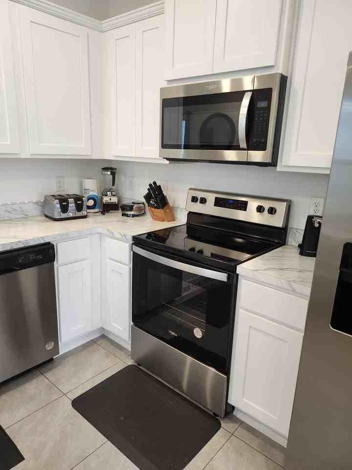 Gifford Dr - Photo 2 of 13