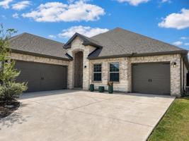 featured image of 1017 Greencove Dr