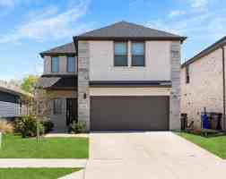 featured image of 3513 Chambers Dr