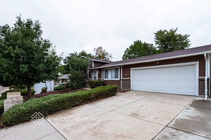 13007 E Florida Dr - Photo 3 of 27