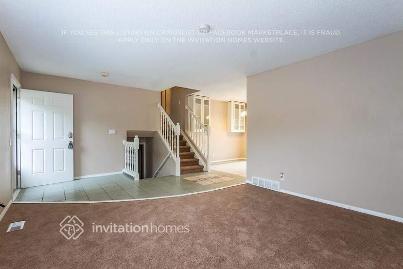 13007 E Florida Dr - Photo 6 of 27