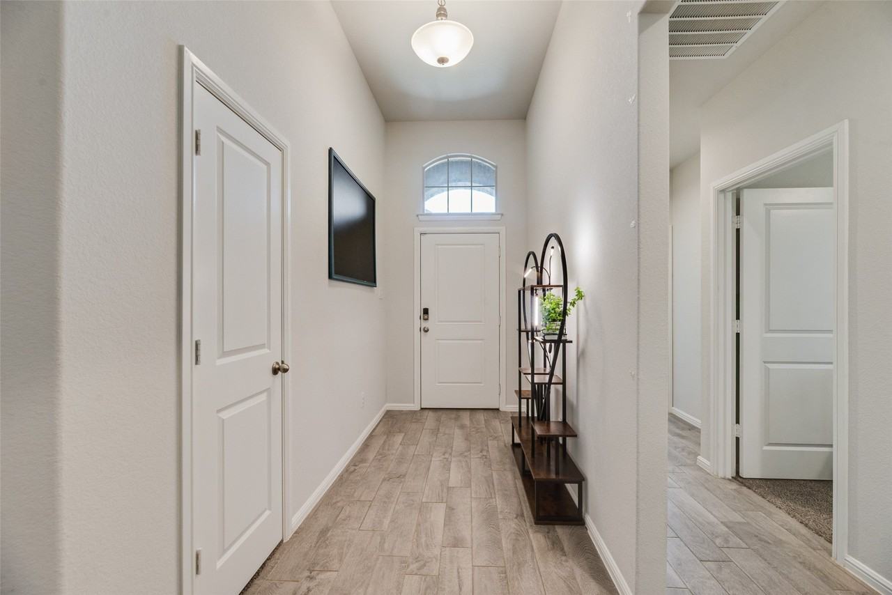 9637 Cherryville Rd - Photo 6 of 28