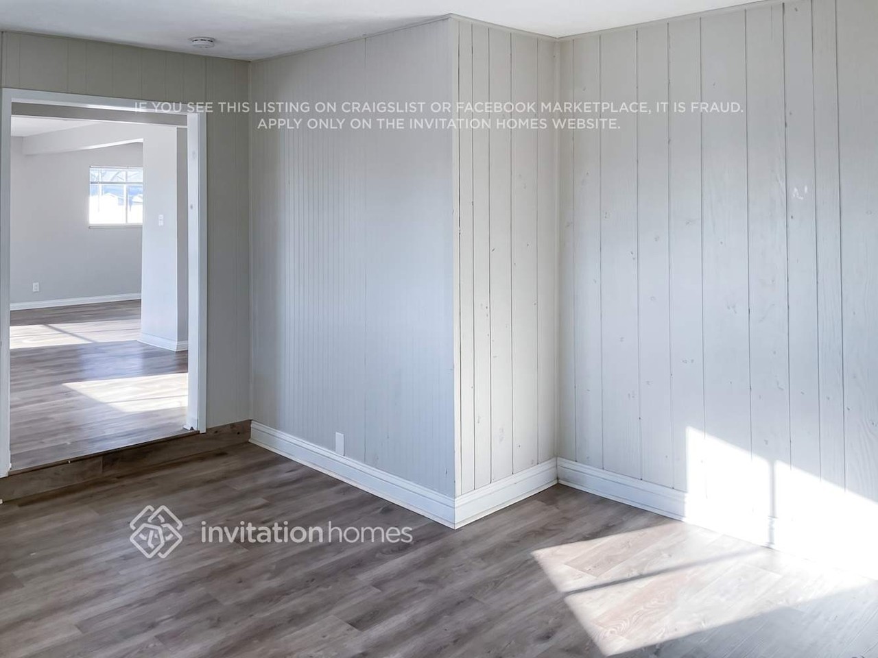 606 Greenhurst Rd - Photo 5 of 15