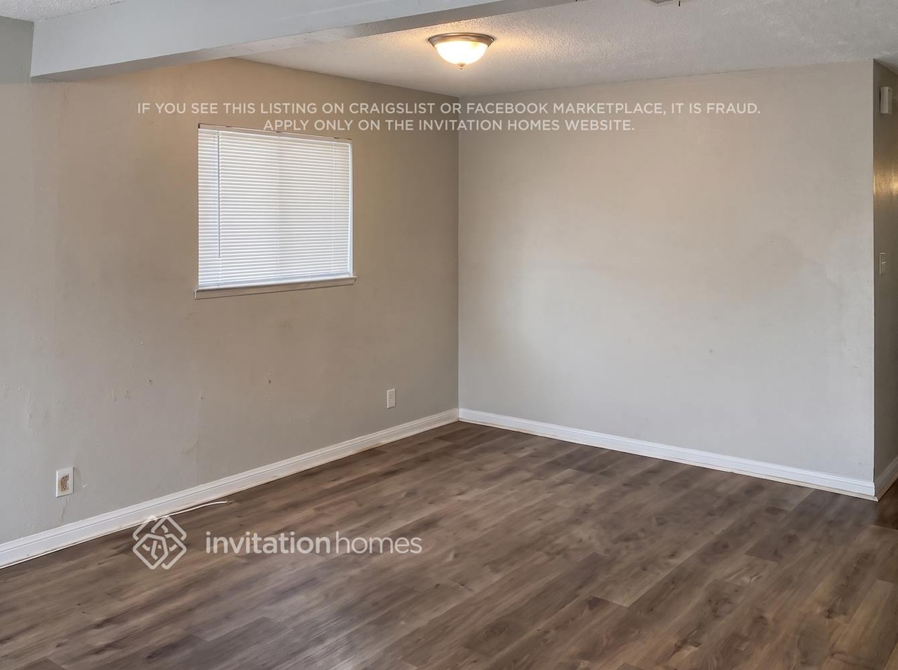 606 Greenhurst Rd - Photo 7 of 15