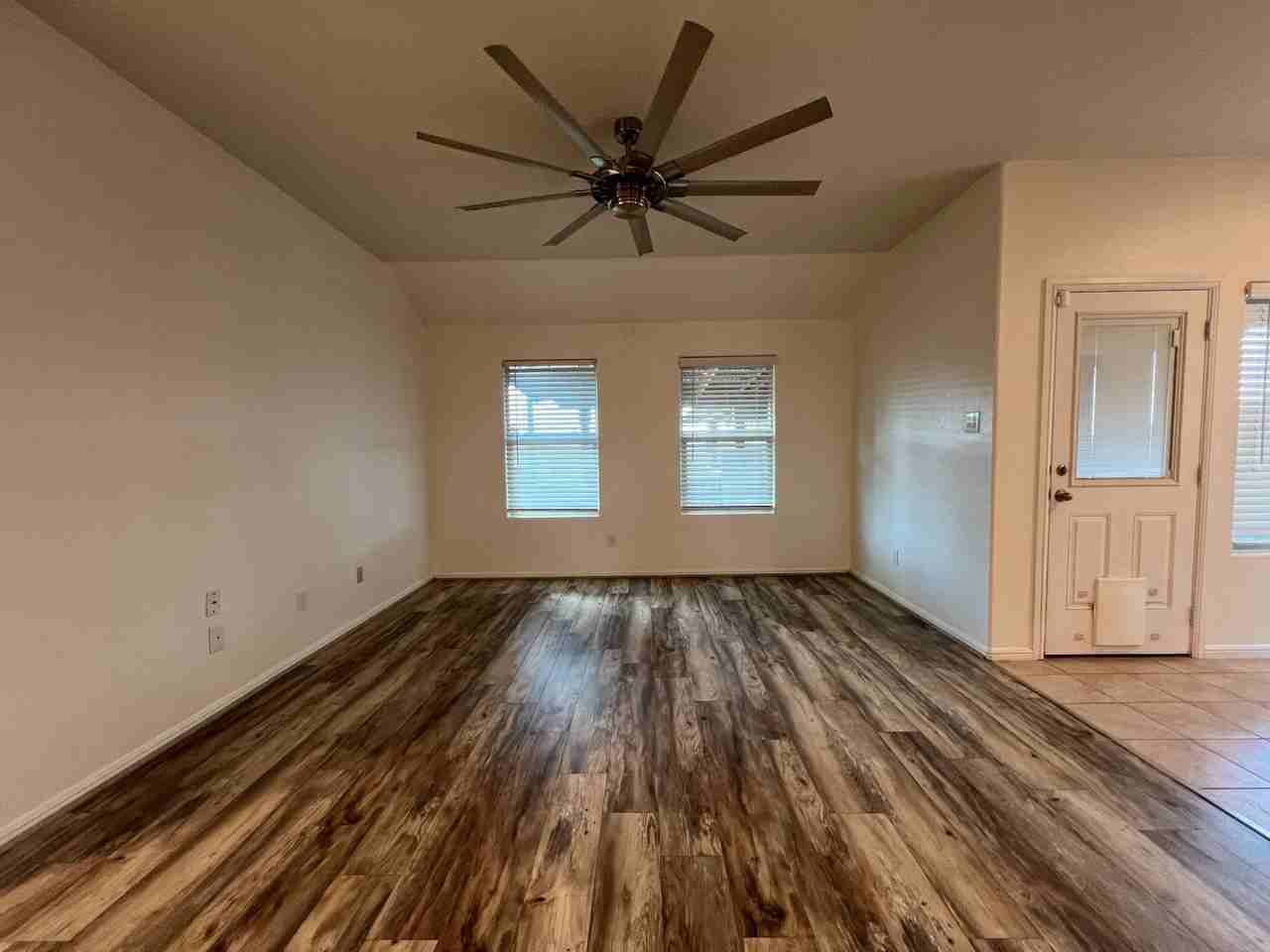 712 Ben Lake Trl - Photo 5 of 26
