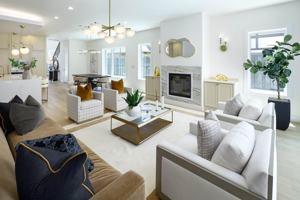 featured image of 3719 W Beverly Dr