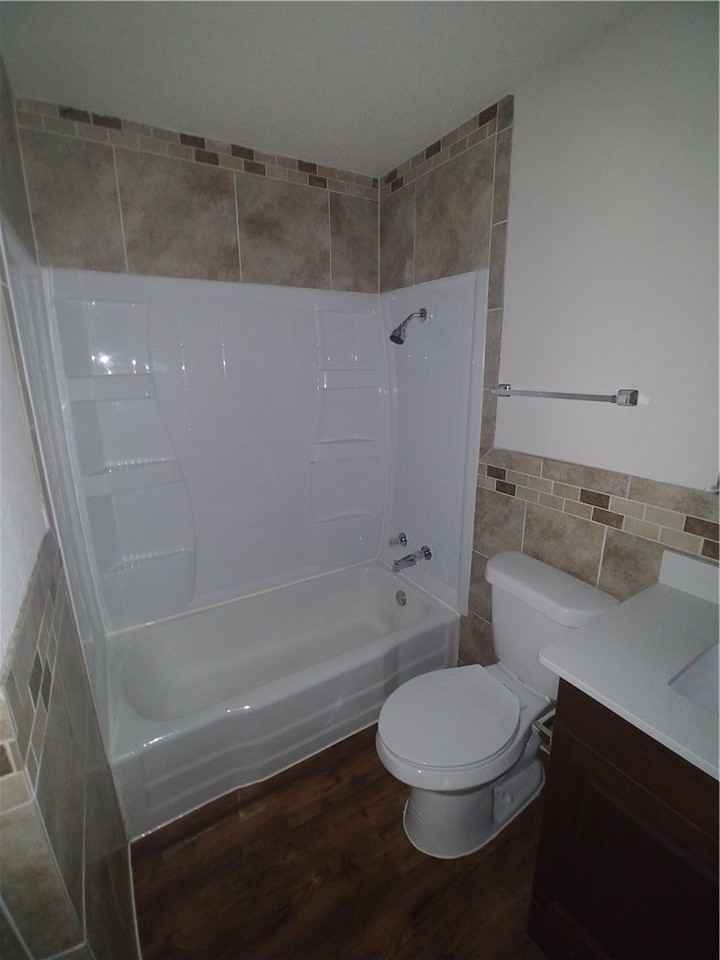 333 Hilltop Ln - Photo 6 of 15