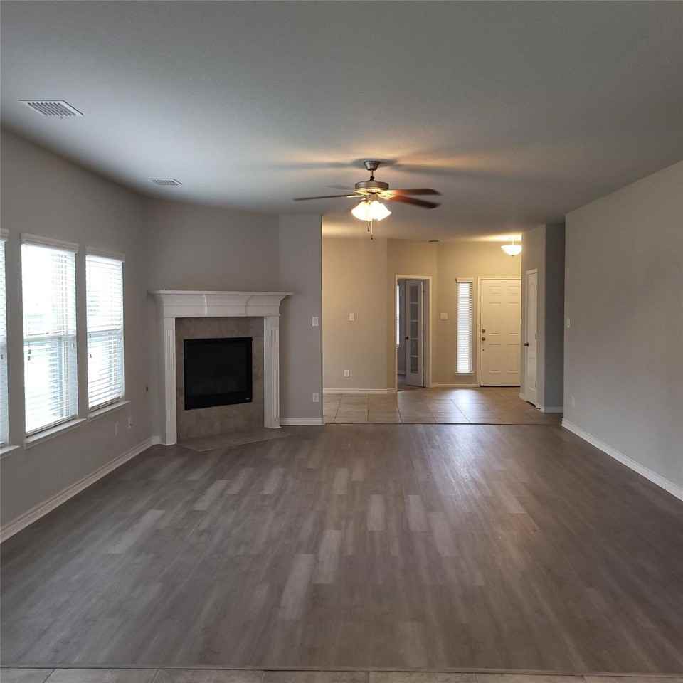 9324 Horsemanship Dr - Photo 5 of 16