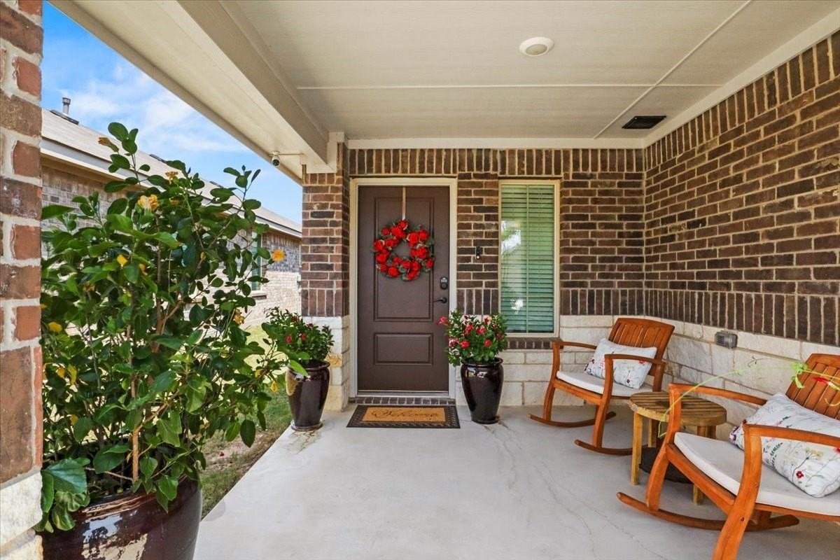 137 Running River Dr - Photo 3 of 29