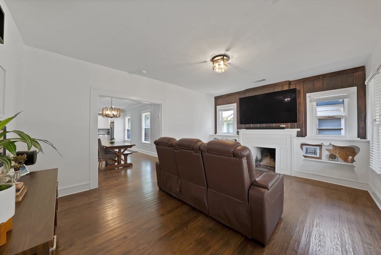 2305 W Rosedale St S - Photo 4 of 40
