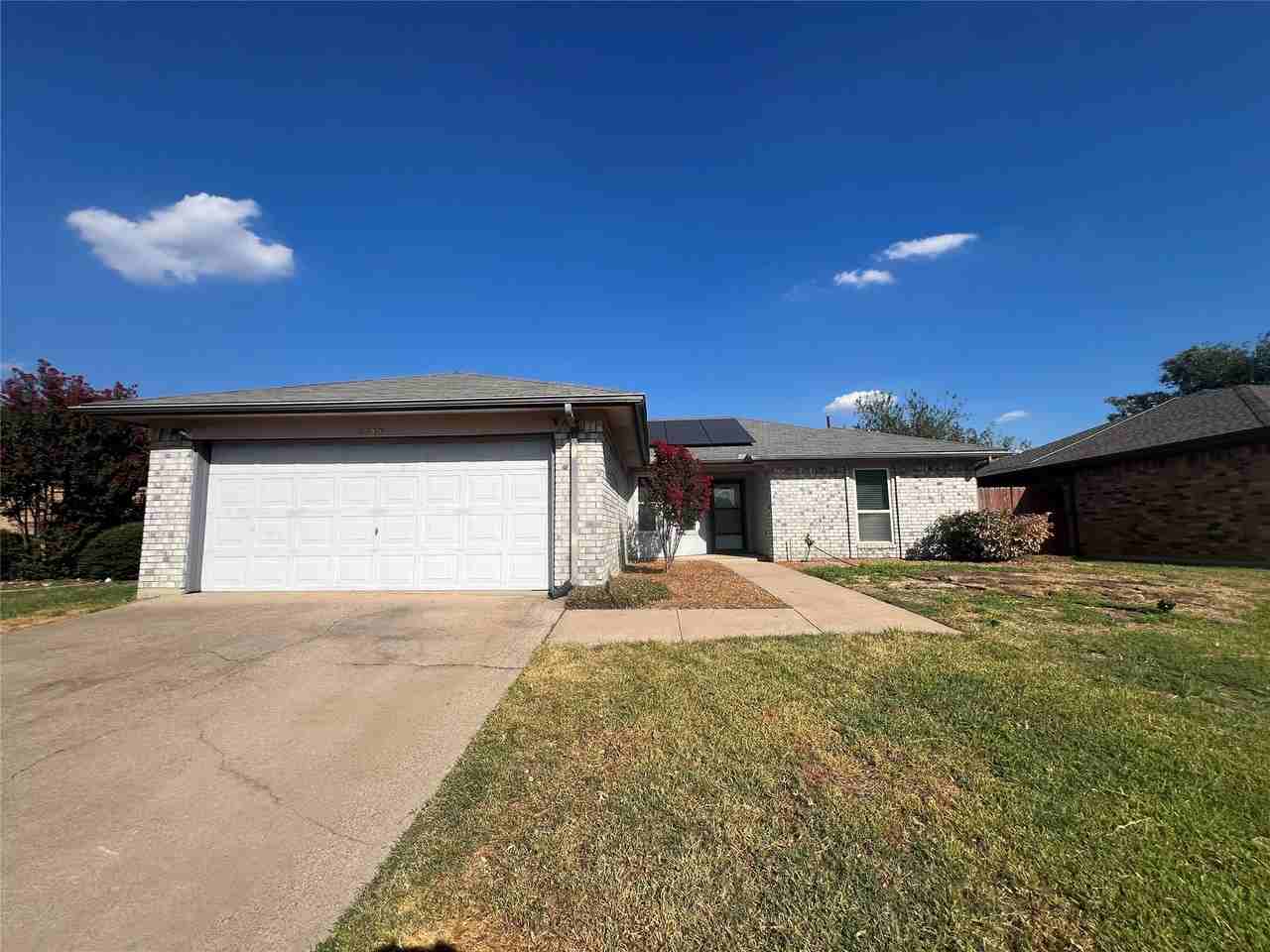 7808 Mallard Ln