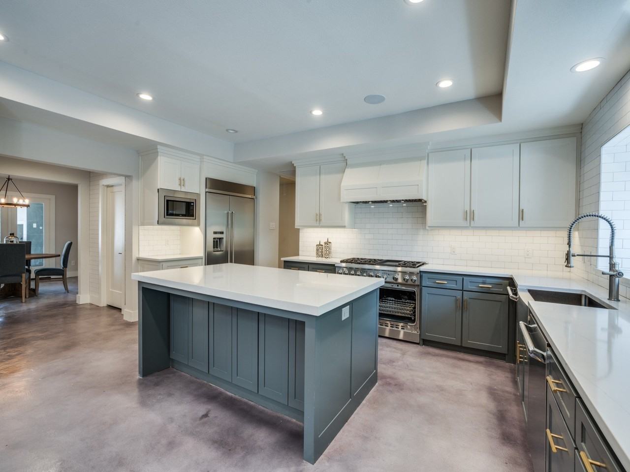 4405 Northaven Rd - Photo 4 of 23