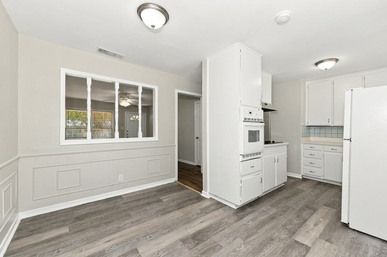 549 Nw Lorna St - Photo 7 of 17