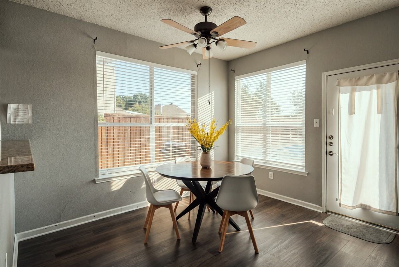 1424 Sunswept Ter - Photo 7 of 25