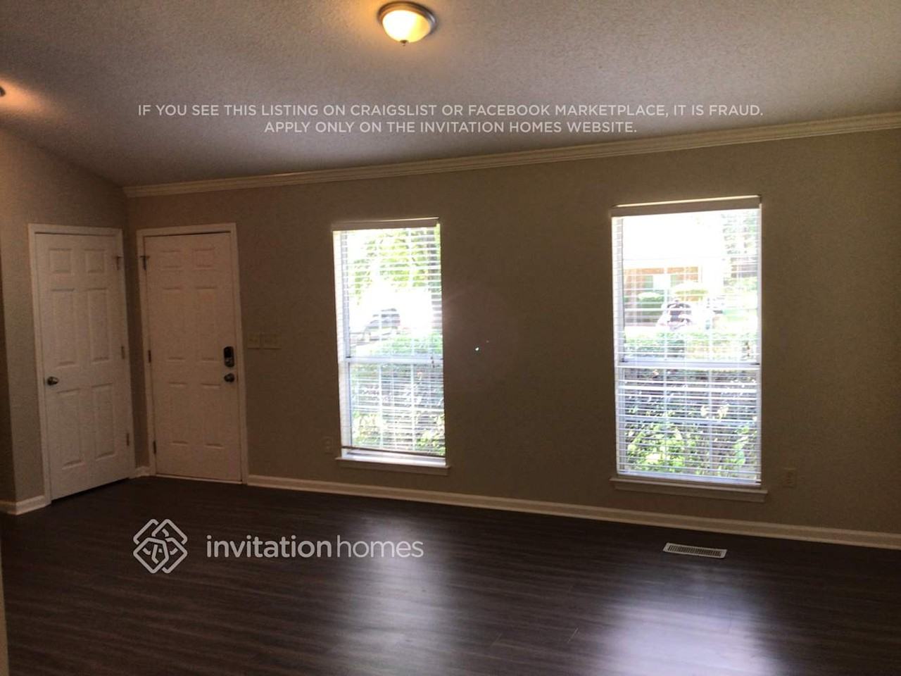 3216 Mintleaf Dr - Photo 2 of 12
